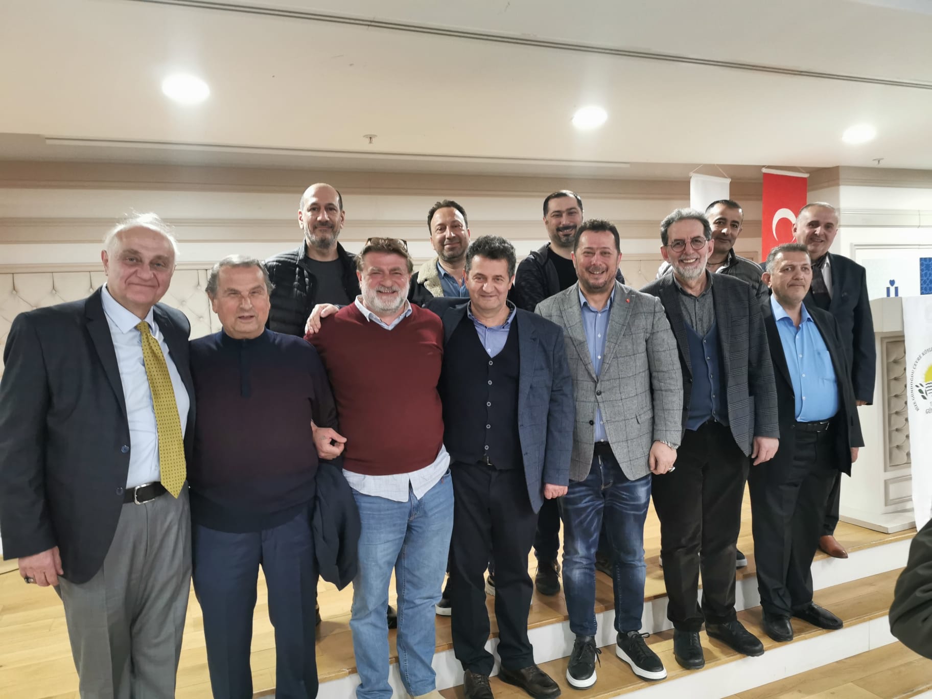 Beşiktaş Rizeliler Derneği Yönetim Kurulu olarak Gündoğdu Derneği tarafından düzenlenen iftar yemeğine katıldık.