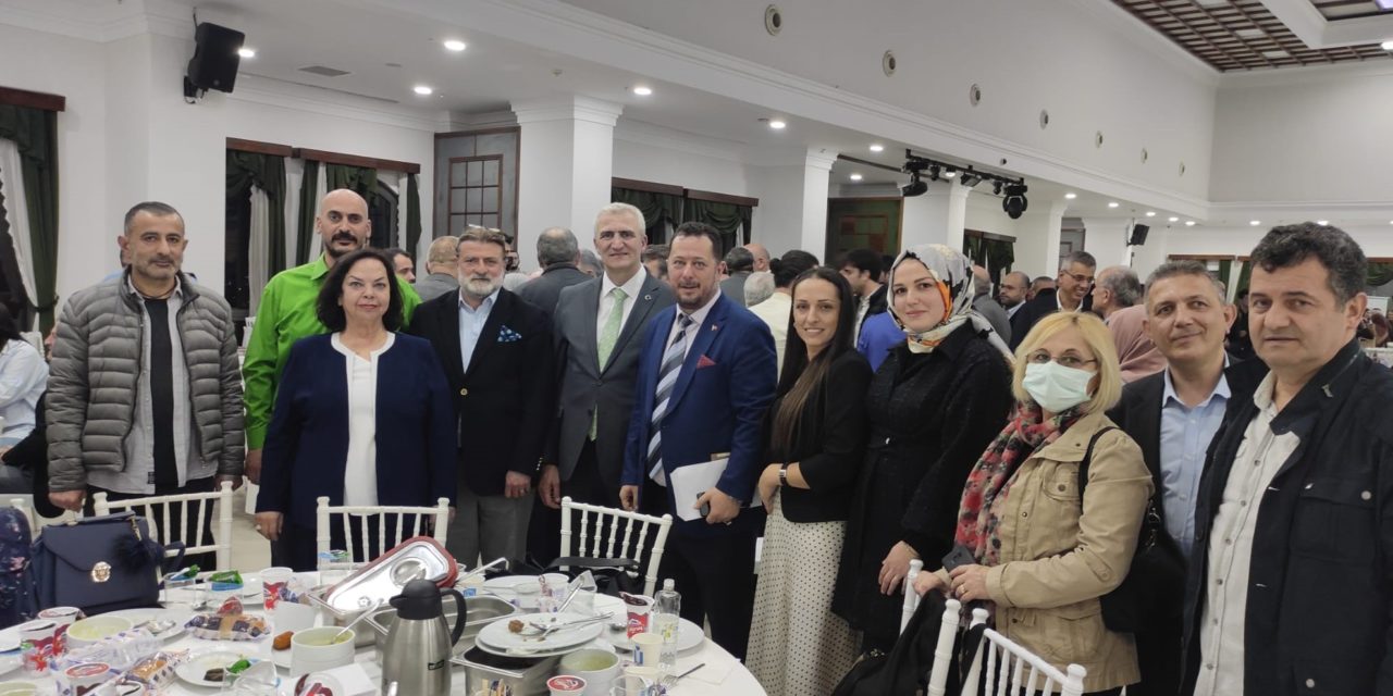 Beşiktaş Rizeliler Derneği Yönetim Kurulu olarak RİDEVA & RİDEF tarafından düzenlenen Rize Sivil Toplum Kuruluşları iftar yemeğine katıldık.